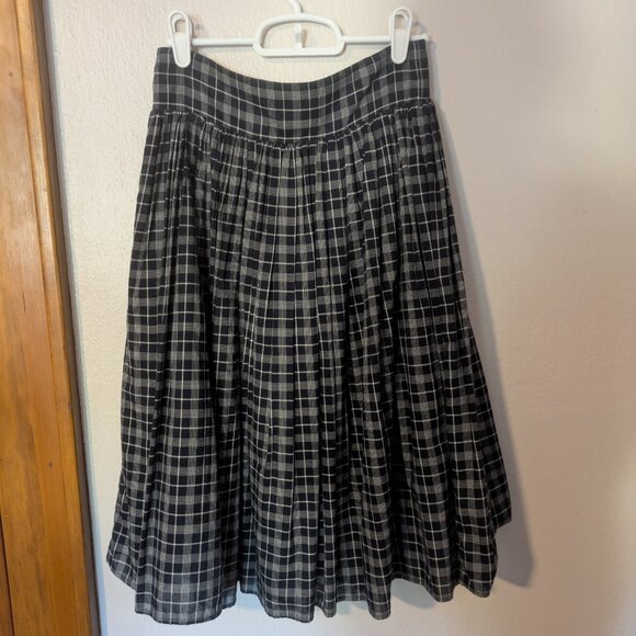Paper Crown | Plaid Skirt - Picture 4 of 4